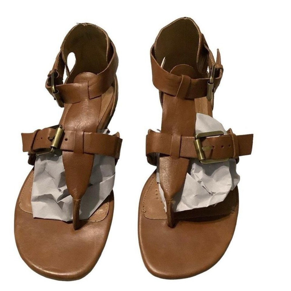 Corso Como‎ Sangria Brown Thong Sandal 7.5